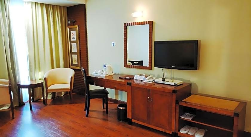 Celyn Hotel