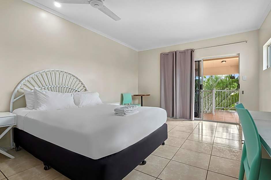 Hotel Tropiq Cairns