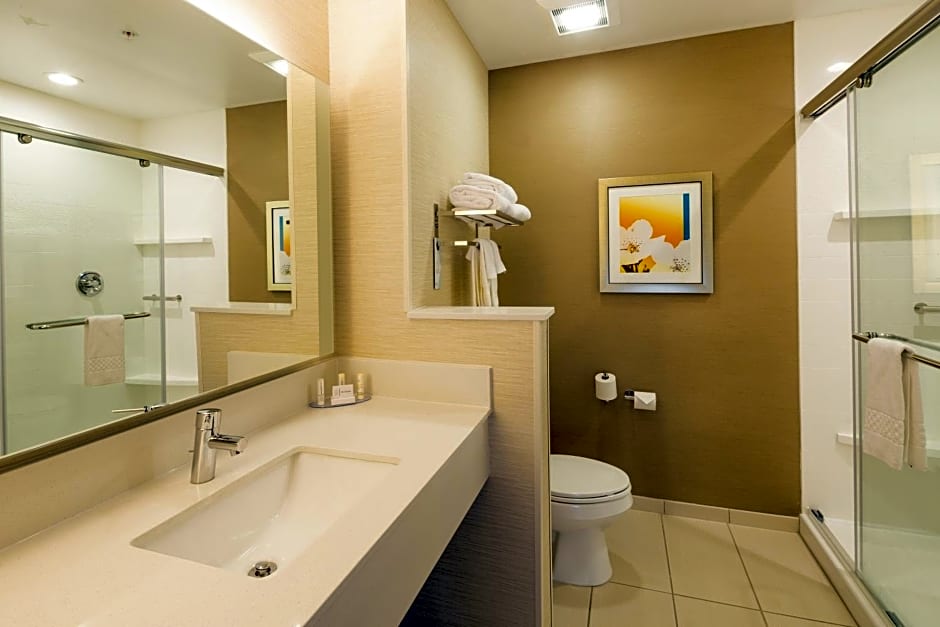 Fairfield Inn & Suites by Marriott Detroit Chesterfield