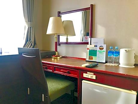 Economy Single Room - Smoking