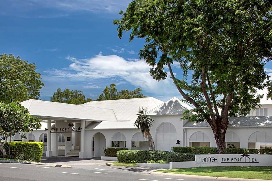 Mantra PortSea Port Douglas