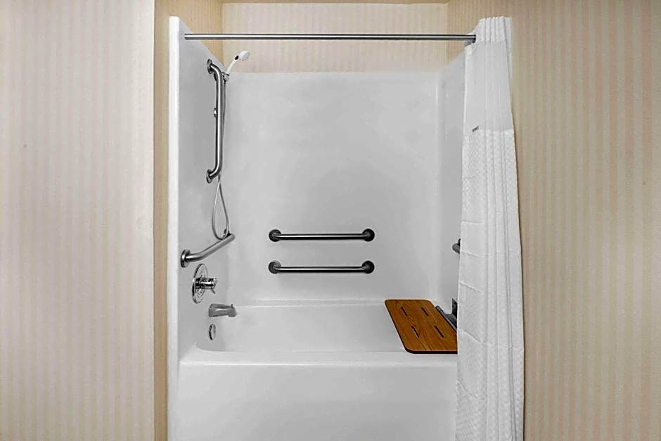 Super 8 by Wyndham Lowell/Bentonville/Rogers Area