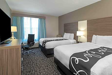 2 Queen Beds Non-Smoking
