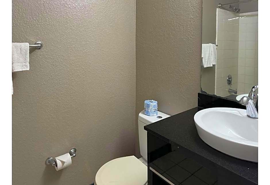 Studio 6 Extended Stay - West Palm Beach, FL