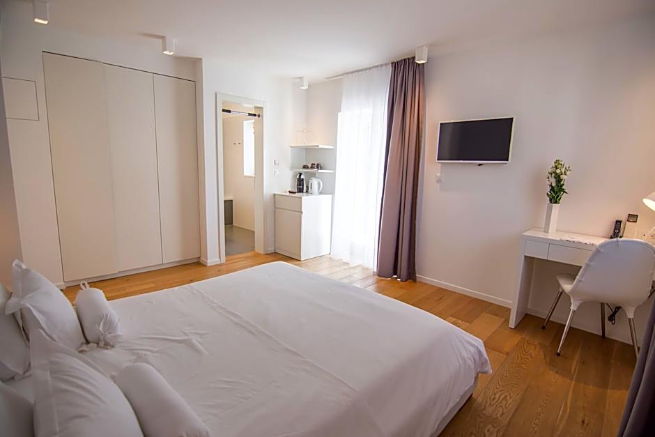 Divota Apartment Hotel