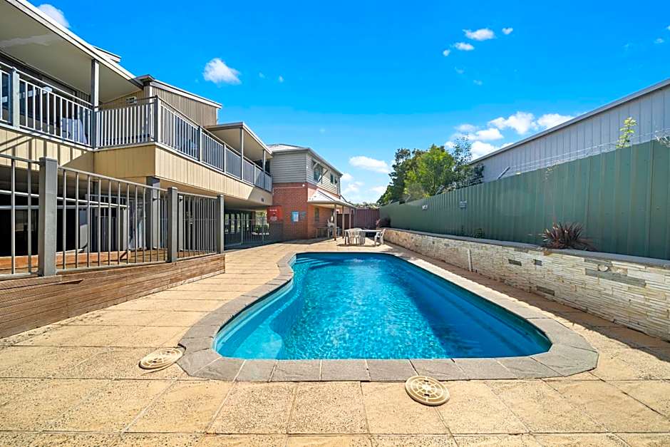 Sovereign Views Apartments