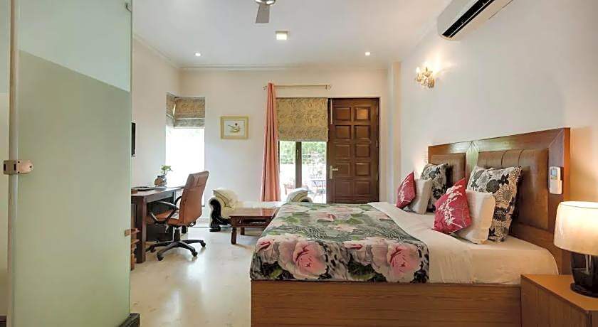 Perch Arbor Suites