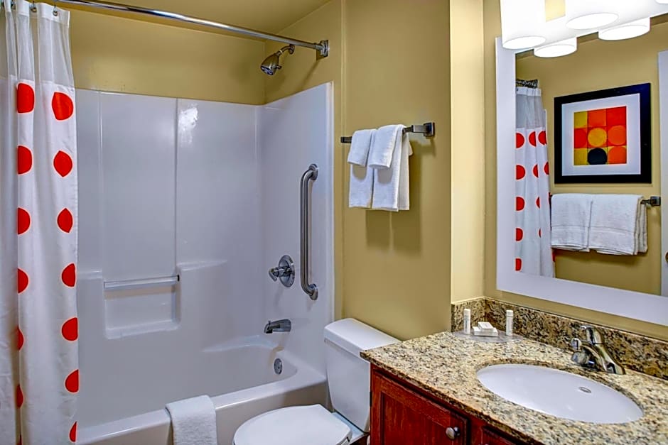 TownePlace Suites by Marriott Cleveland Westlake