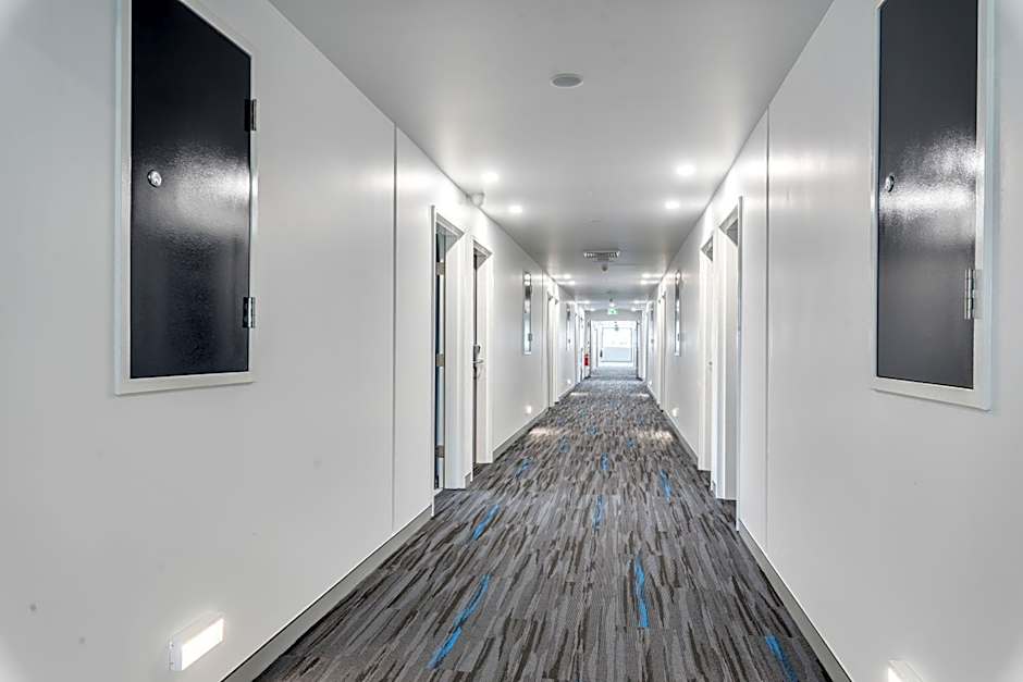 Thornton Executive Hotel