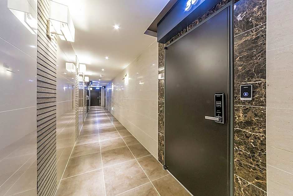 Docking Hotel