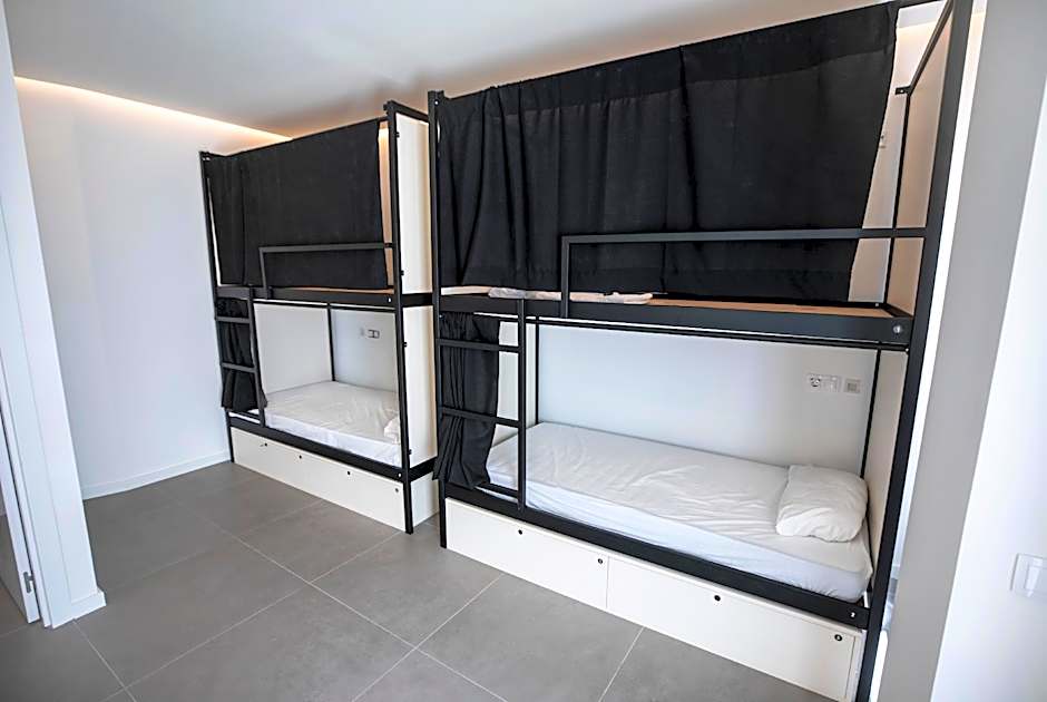 Hostel MYD Madriz
