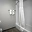 Holiday Inn Express & Suites Cedar Rapids NE - Marion by IHG