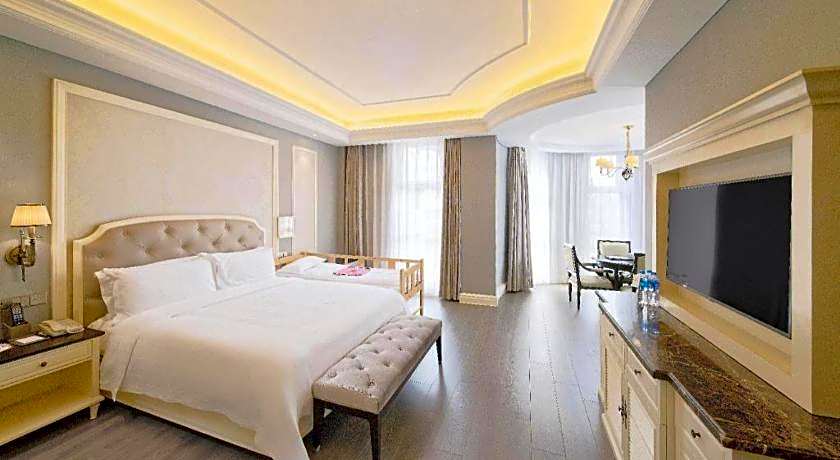 Yin Run Jin Jiang Castle Hotel