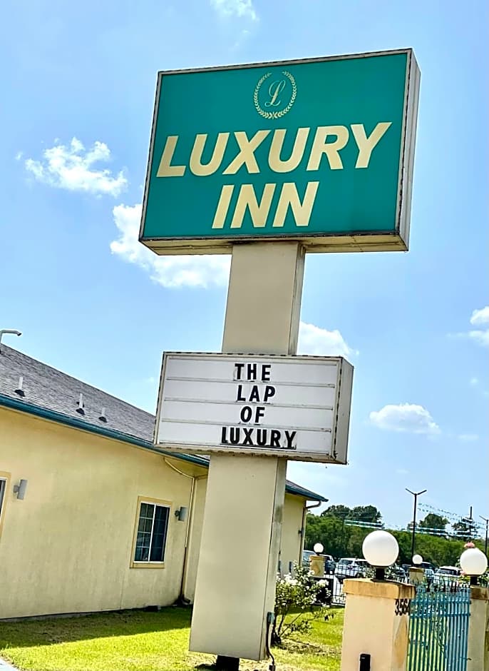 Luxury Inn Liberty