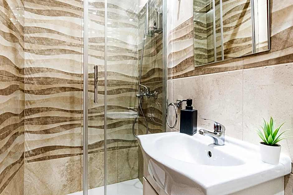 Hostal Rincón de Sol - Centro Madrid - Self Checkin