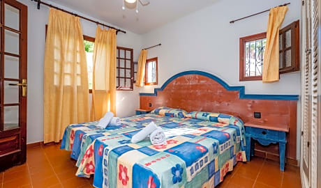 APARTMENT THREE BEDROOMS