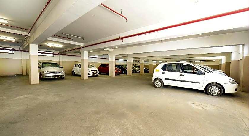 Plaza Inn Business Hotel