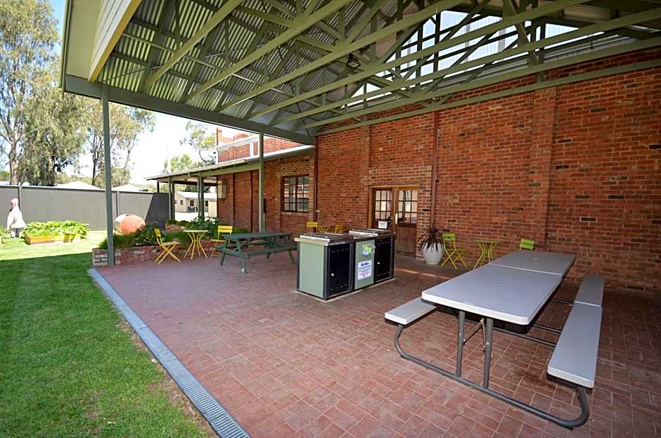 Tasman Holiday Parks - Merool on the Murray