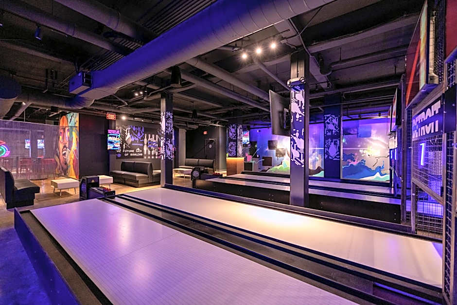 Cambria Hotel Detroit Downtown