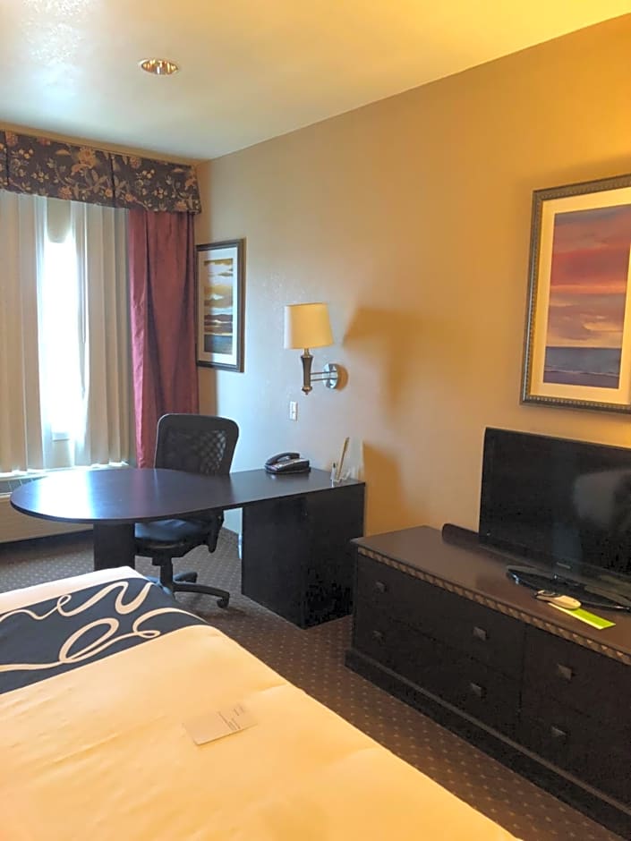 Americas Best Value Inn & Suites Gun Barrel City