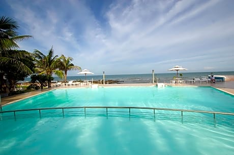 Peaceful Resort