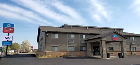 SureStay Plus Hotel by Best Western Grand Island
