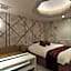 HOTEL the QUEEN
