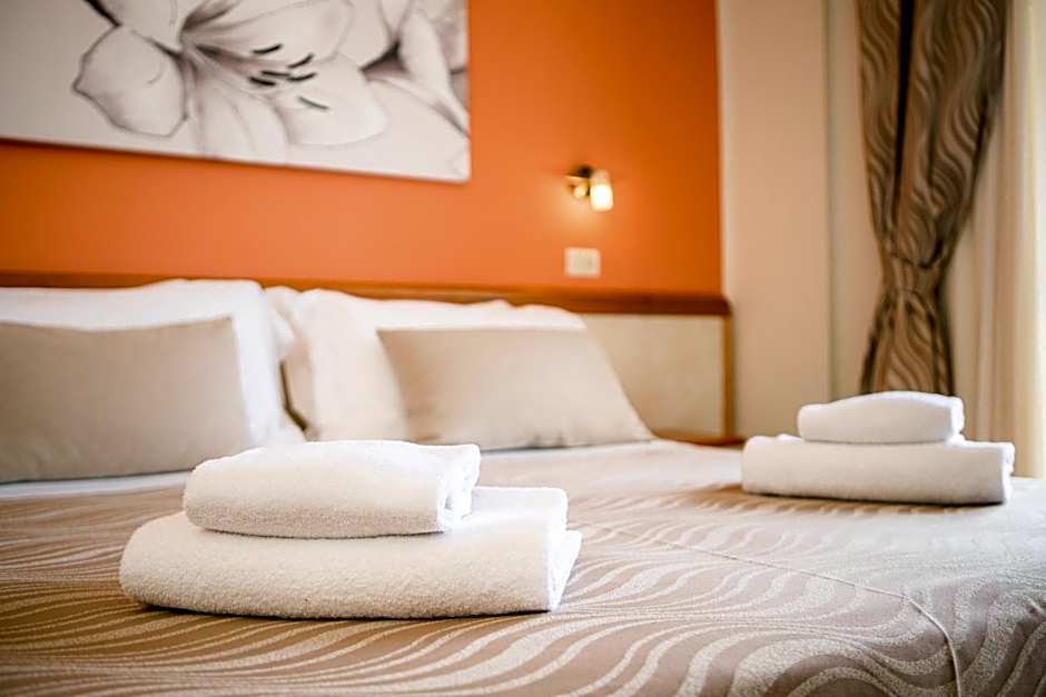 Unique Hotel
