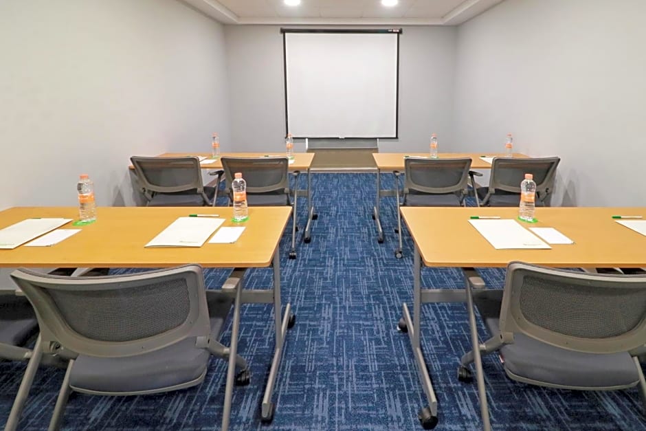 Wyndham Garden Monterrey Valle Real