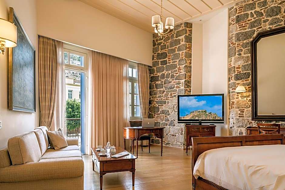 Xenon Inn