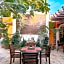 El Zaguán Colonial by GuruHotel