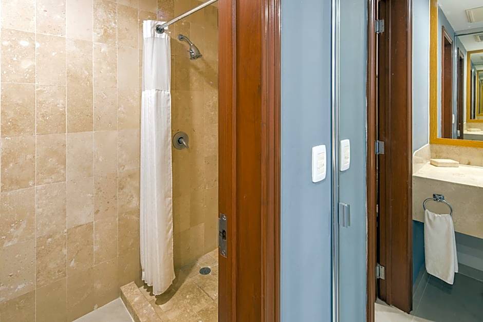 Wyndham Garden Playa del Carmen