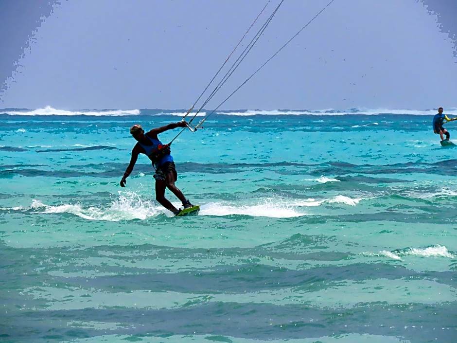 Kivulini Lodge and Restaurant