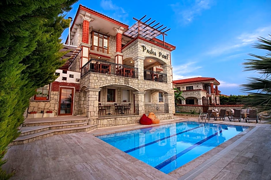 Pasha Port Hotel & Restaurant