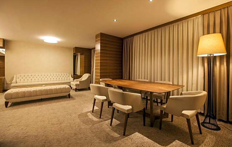 Photo 1 of 4 of Presidential Suite