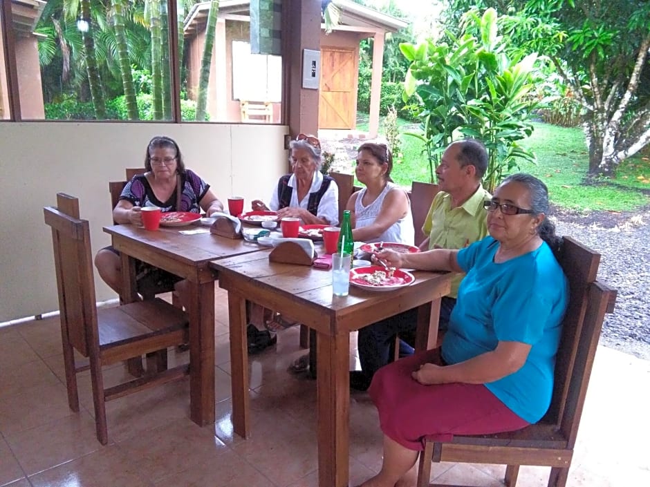 Paraiso Volcano Lodge