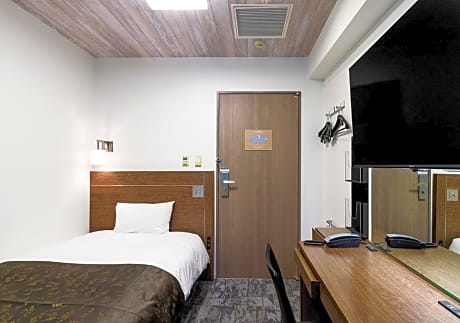 Standard Room (1 Adult) - Non-Smoking