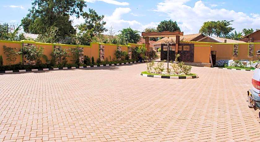 Sibyangu Standard Hotel