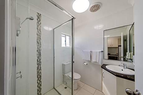 Classic Quadruple Room