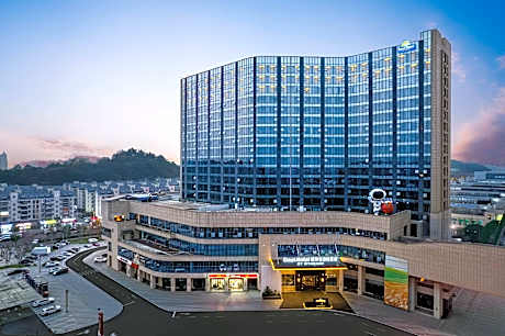 Days Hotel by Wyndham Changsha Yuhua East