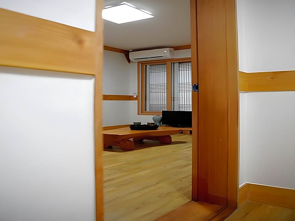 Heungbuga Hanok