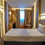 Aqua Hotel