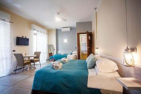 Triple Room with Balcony