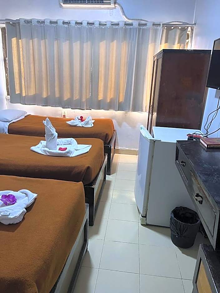 Oscar Hotel – Aswan, AK