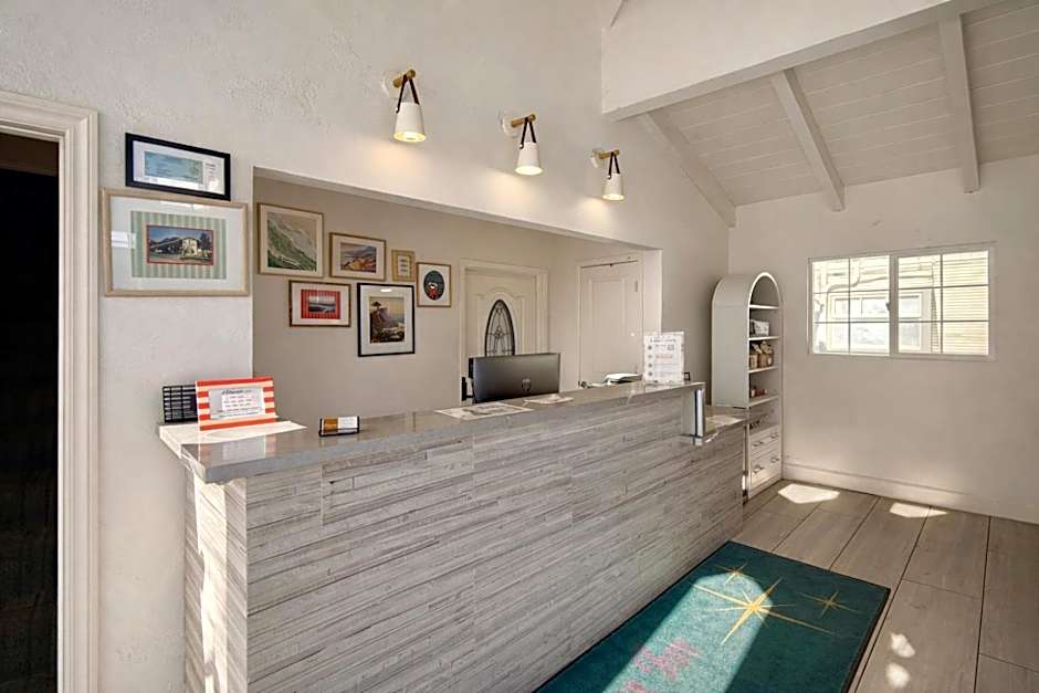 Stargazer Inn and Suites