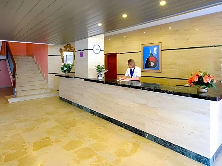 Hotel Playas Arenal