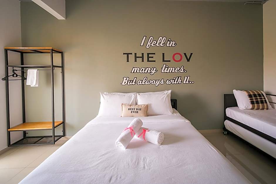 The Best Hotel in Bayan Lepas - THE LOV PENANG