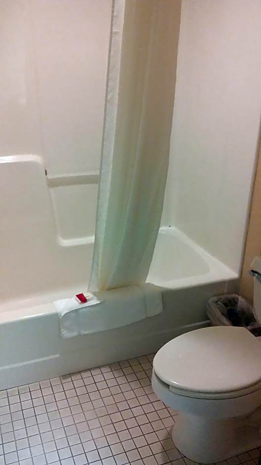 Super 8 by Wyndham Mount Vernon