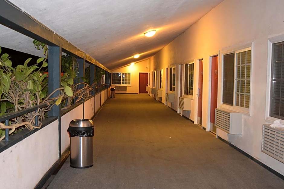 Rose Garden Inn