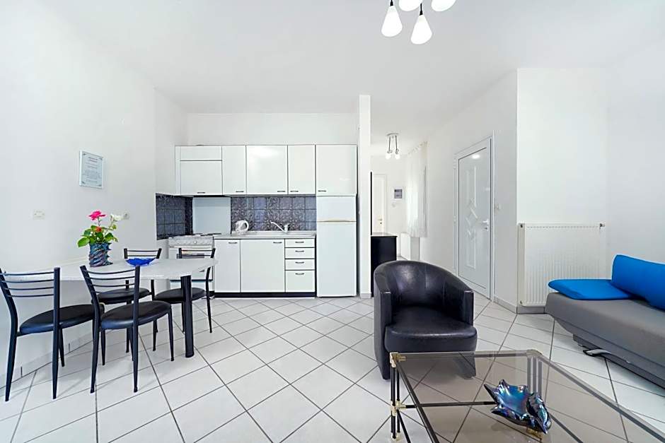 Melathron Rooms & Apartments